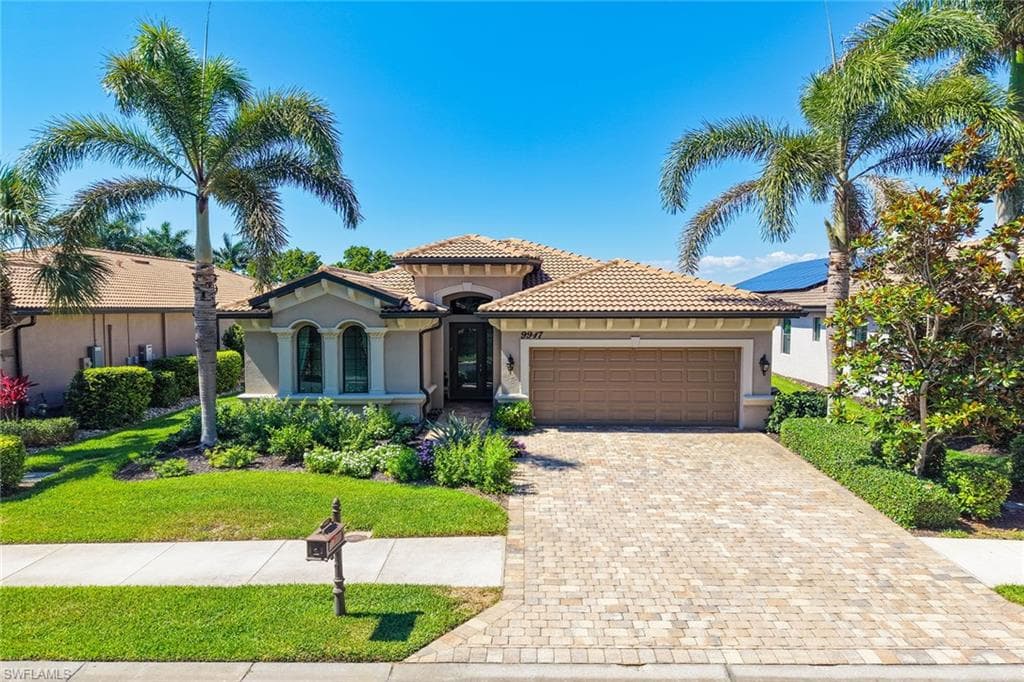 9917 Alhambra LN BONITA SPRINGS, FL 34135