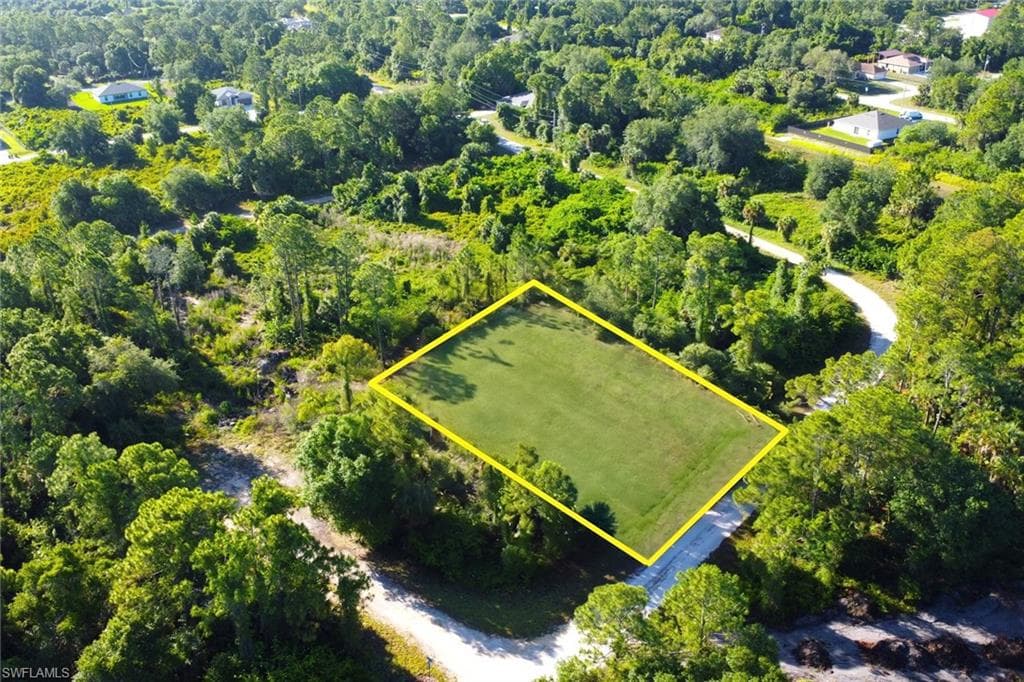 129 Auburn AVE S LEHIGH ACRES, FL 33974