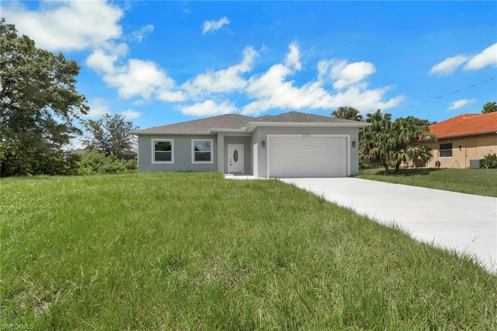 6138 Holt CT FORT MYERS, FL 33905