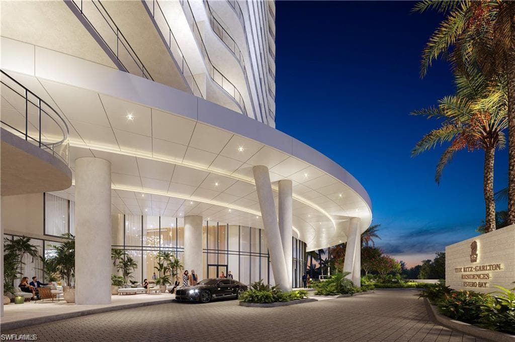 5200 Seagrass BLVD 304 BONITA SPRINGS, FL 34134