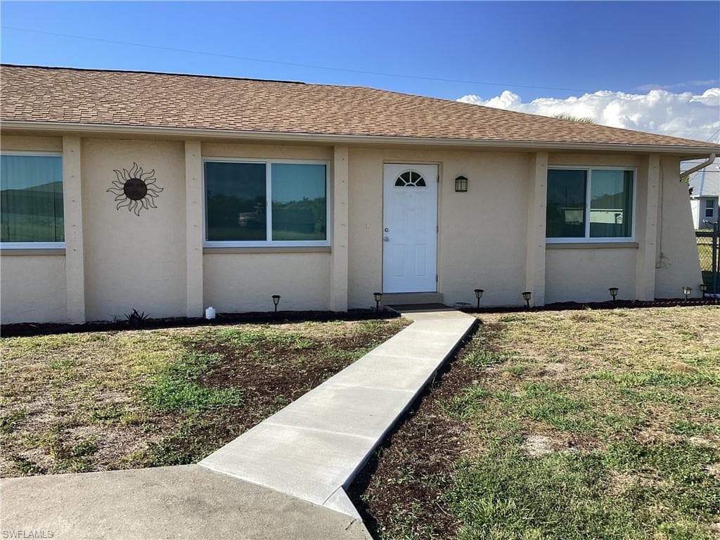 1123 NE 15th LN CAPE CORAL, FL 33909