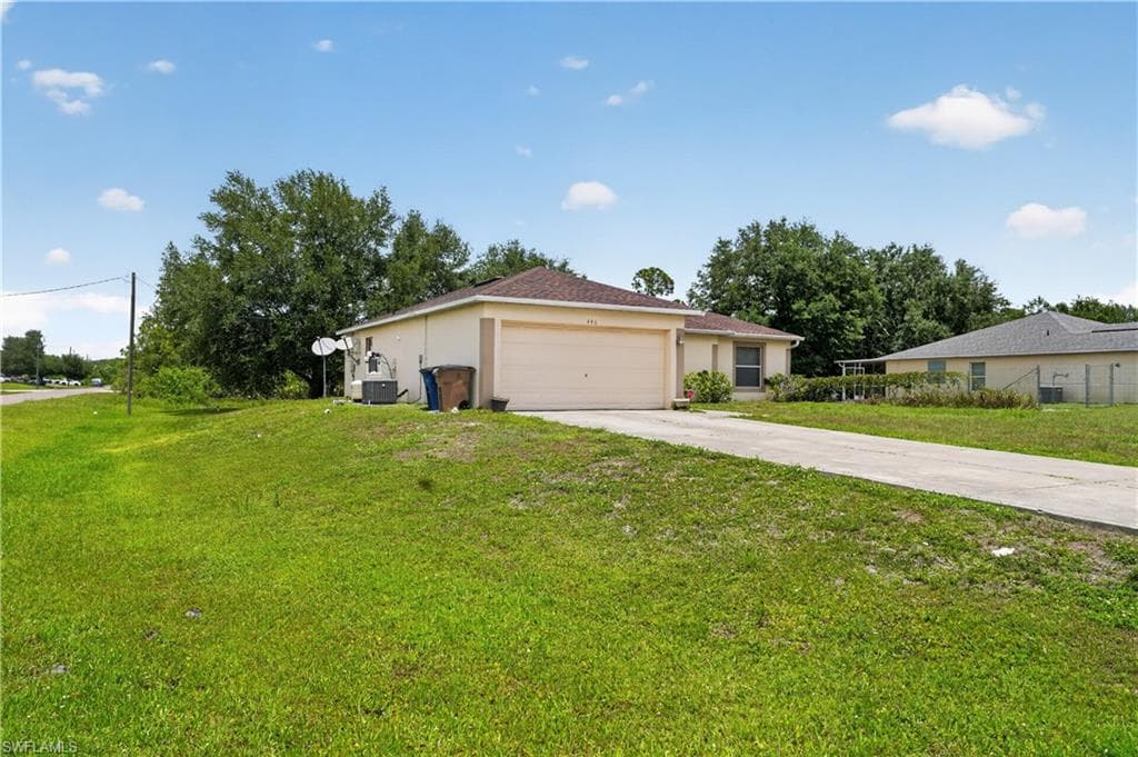 446 Windermere DR LEHIGH ACRES, FL 33972