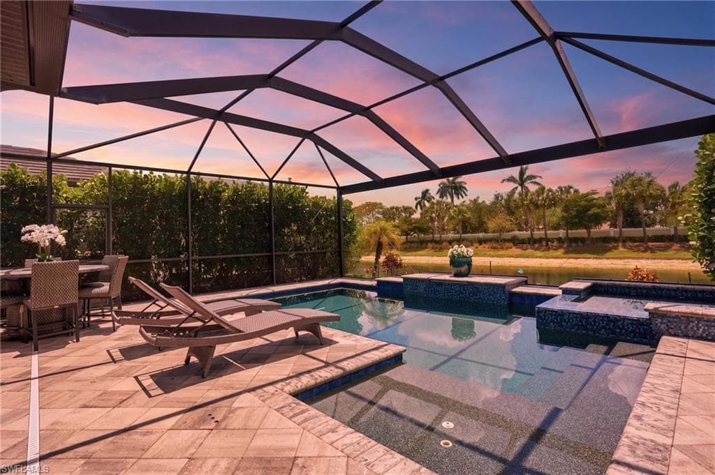 7195 Wilton DR NAPLES, FL 34109