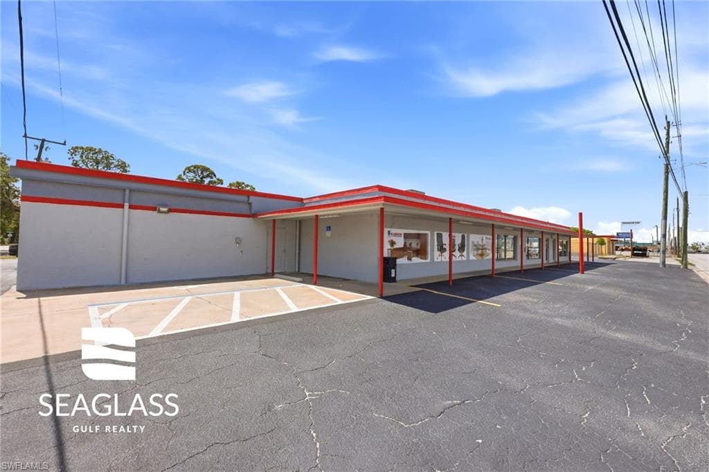2730 Fowler ST FORT MYERS, FL 33901