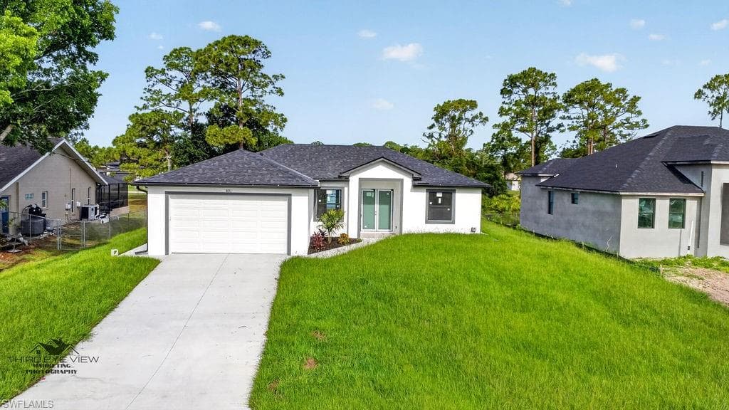 831 Angelo AVE LEHIGH ACRES, FL 33971