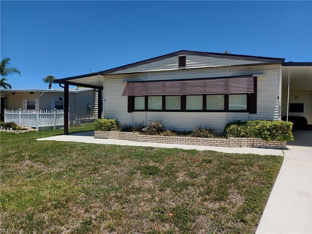 16209 Asheboro CT FORT MYERS, FL 33908