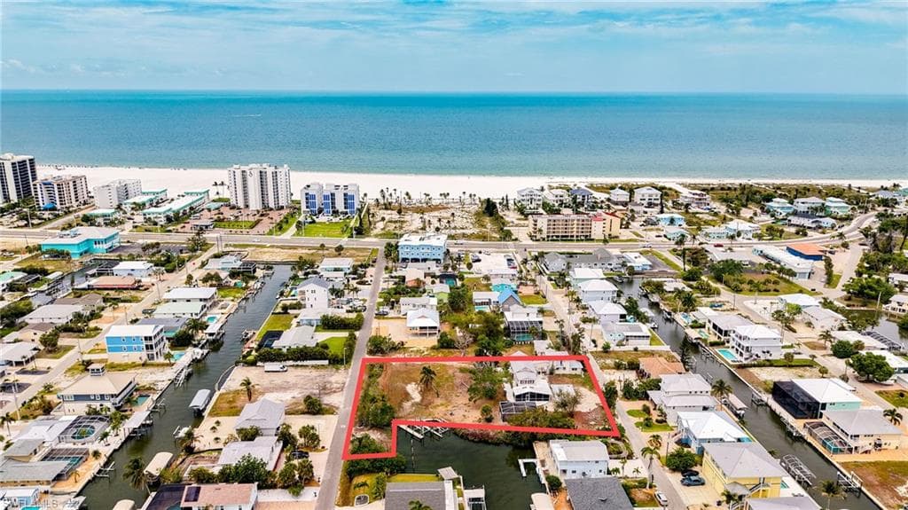 175 Bahia VIA FORT MYERS BEACH, FL 33931