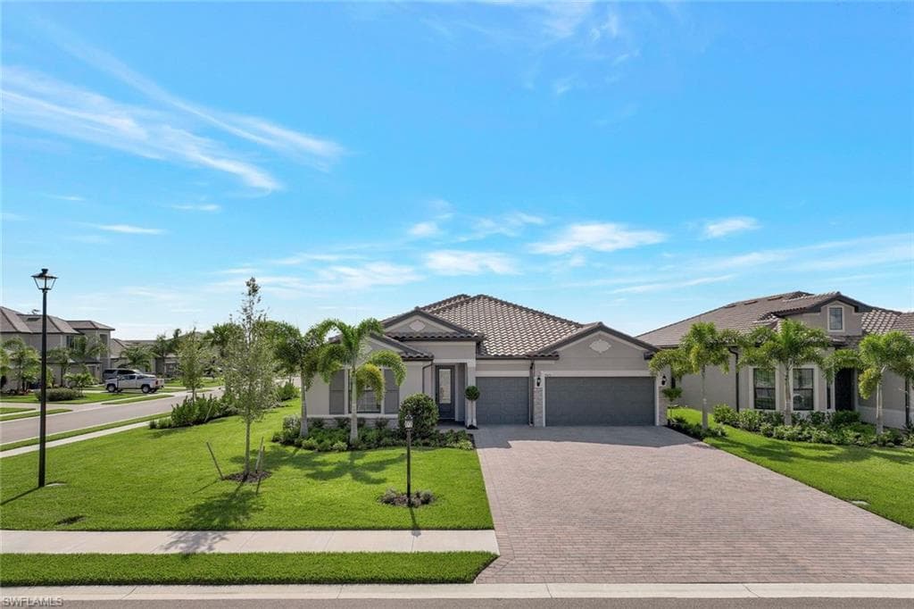 17673 Kinzie LN ESTERO, FL 33928