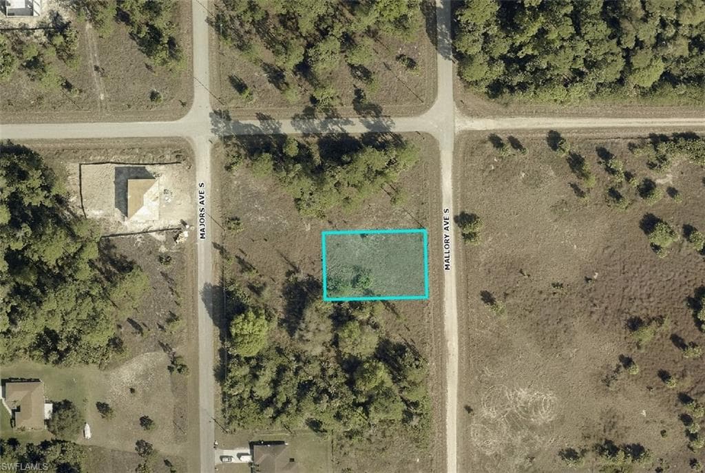 450 Mallory AVE S LEHIGH ACRES, FL 33974