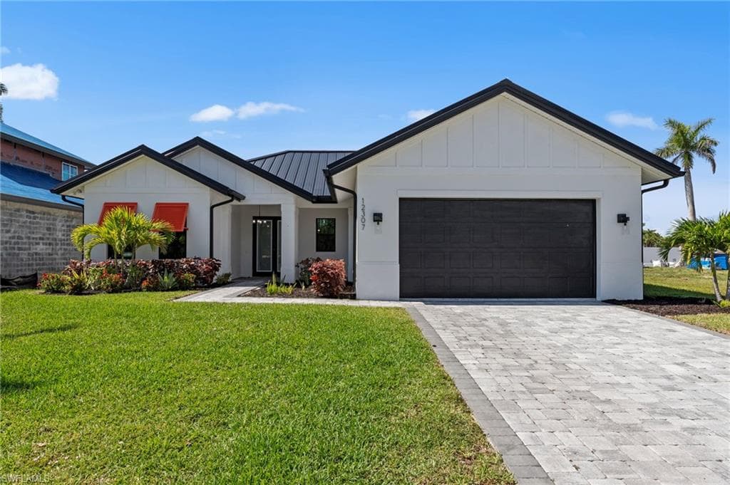12307 Sweet Kiwi LN FORT MYERS, FL 33908