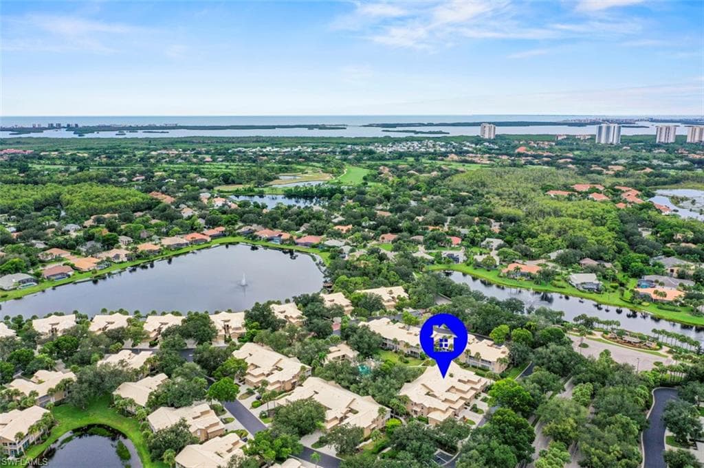 24827 Lakemont Cove LN 203 BONITA SPRINGS, FL 34134
