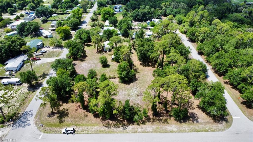 8270 Ebson DR NORTH FORT MYERS, FL 33917