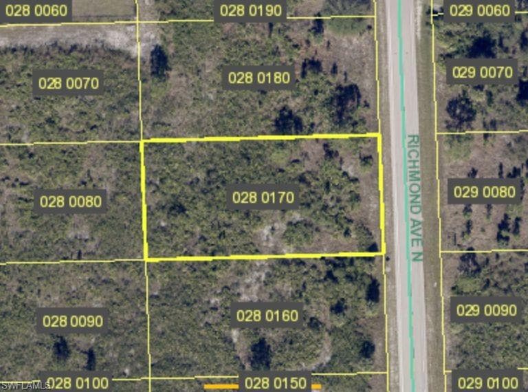 1009 Richmond AVE N LEHIGH ACRES, FL 33972