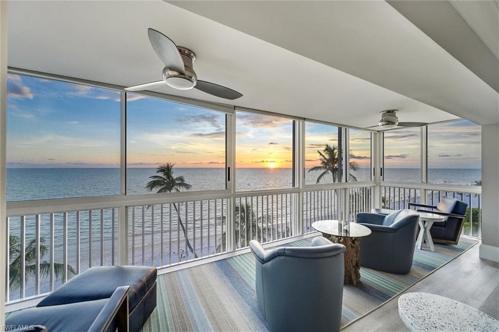 1275 GULF SHORE BLVD N 601 & 602 NAPLES, FL 34102