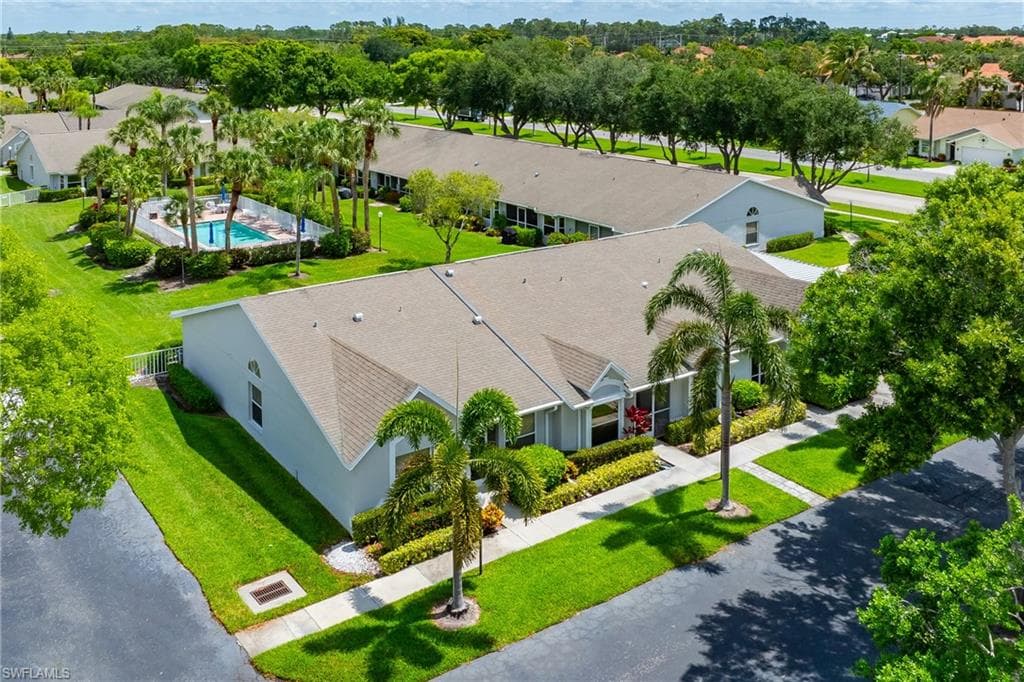 3383 Erick Lake DR 2902 NAPLES, FL 34109
