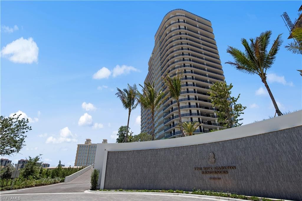5100 Seagrass BLVD 503 BONITA SPRINGS, FL 34134