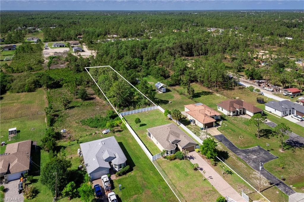 3582 45th AVE NE NAPLES, FL 34120