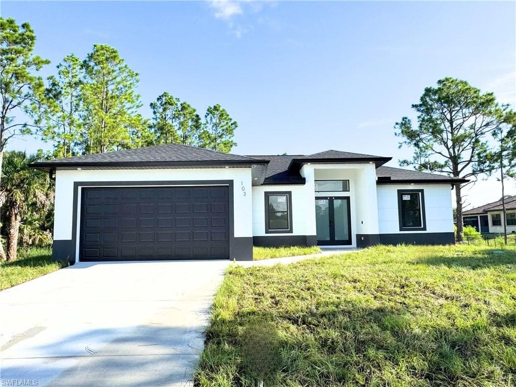 103 6th ST LEHIGH ACRES, FL 33972