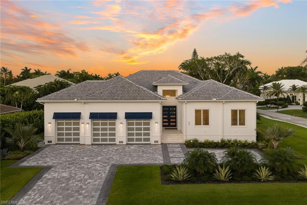 623 Park Shore DR NAPLES, FL 34103