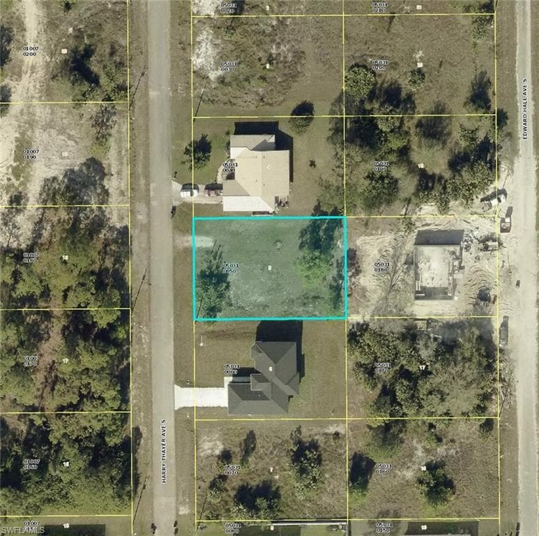 521 Harry Thayer AVE S LEHIGH ACRES, FL 33974