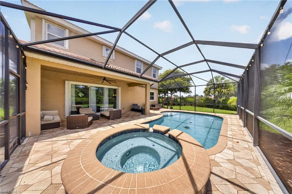 3330 Banyon Hollow LOOP NORTH FORT MYERS, FL 33903
