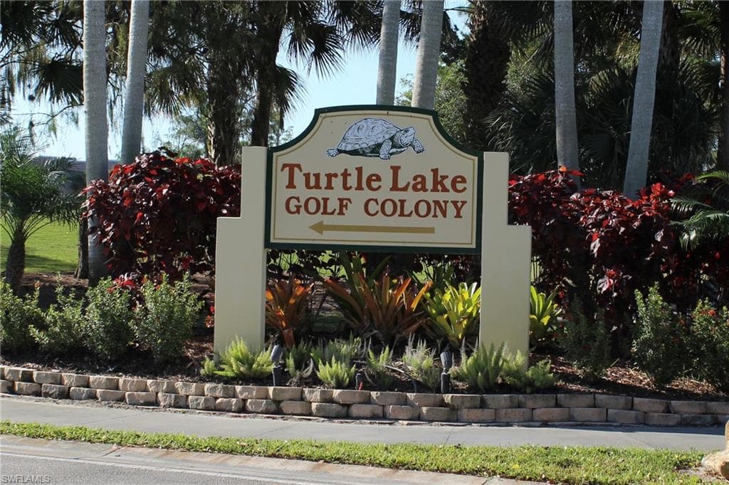 400 Forest Lakes BLVD 309 NAPLES, FL 34105