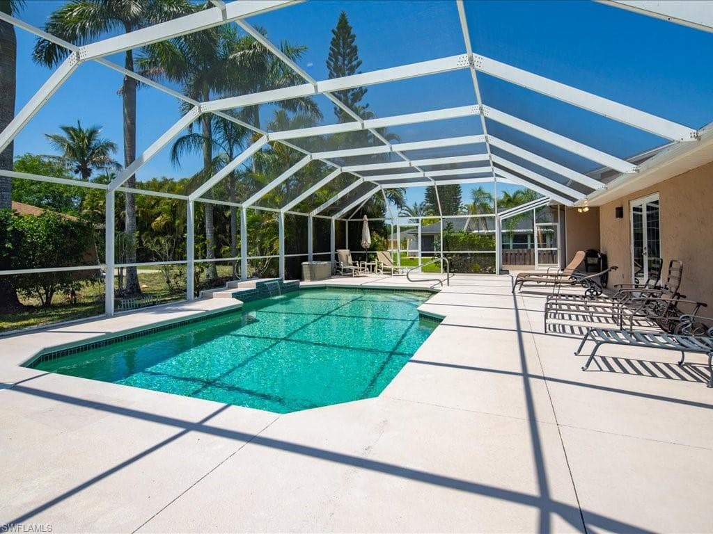 25401 Carney CIR BONITA SPRINGS, FL 34135
