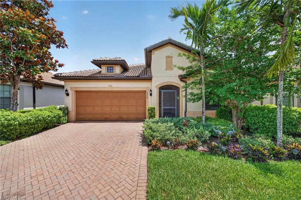 5979 Prosperity LN IMMOKALEE, FL 34142