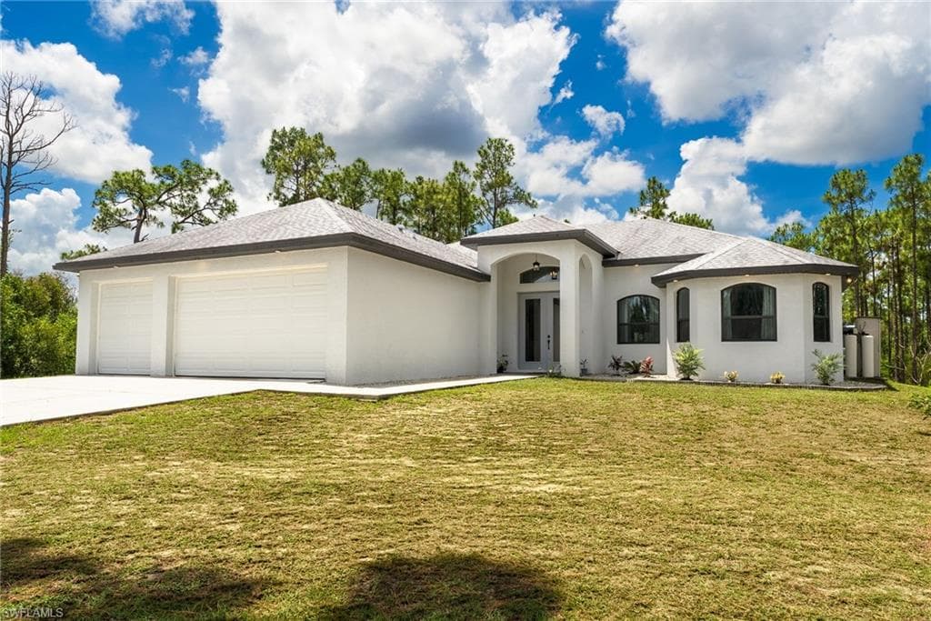 32706 Oil Well RD PUNTA GORDA, FL 33955