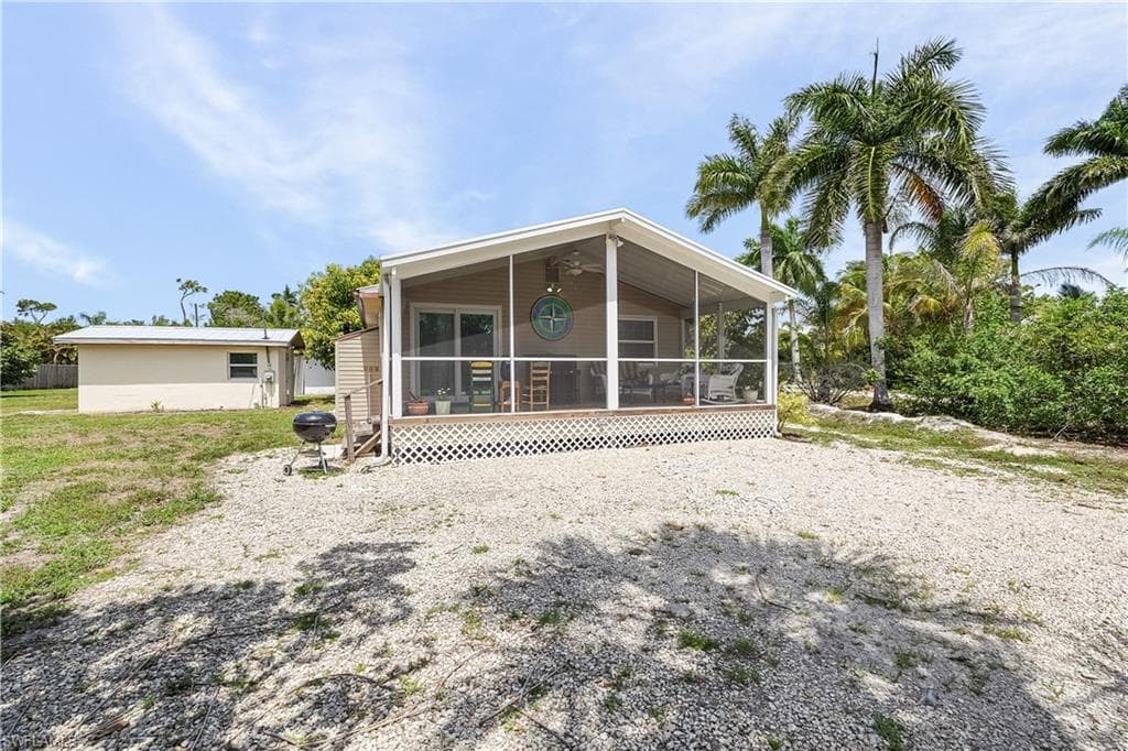 7257 Victory RD BOKEELIA, FL 33922