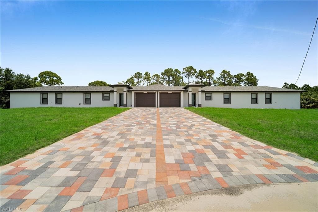 4984 Fairway CT 4984 LEHIGH ACRES, FL 33973