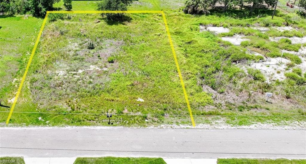 4713/4715 27th ST SW LEHIGH ACRES, FL 33973