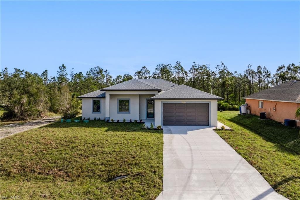 1024 Chauncey AVE LEHIGH ACRES, FL 33971