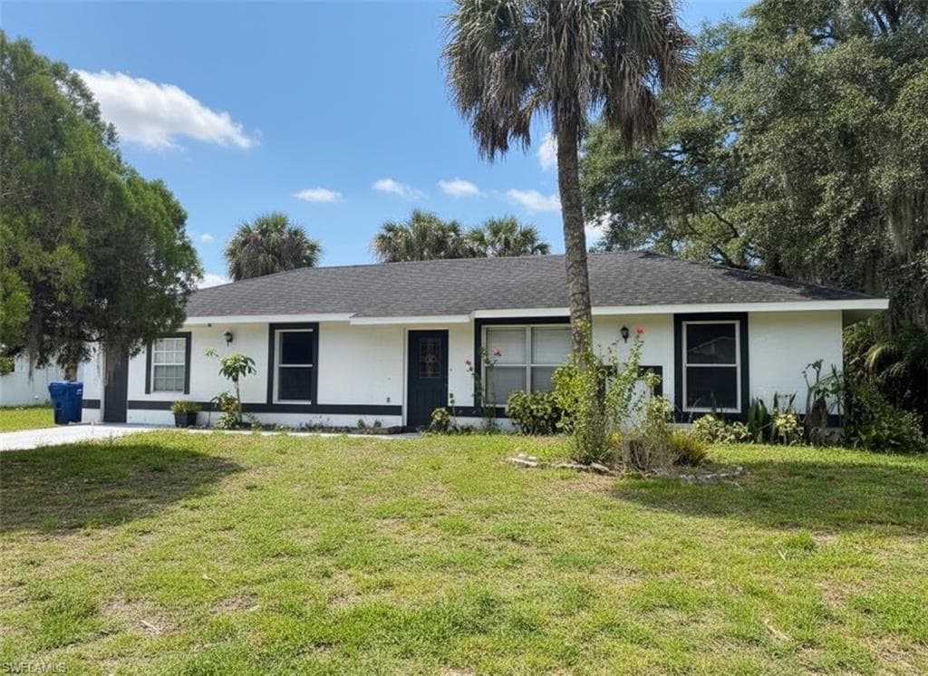 4029 E Sunflower CIR LABELLE, FL 33935