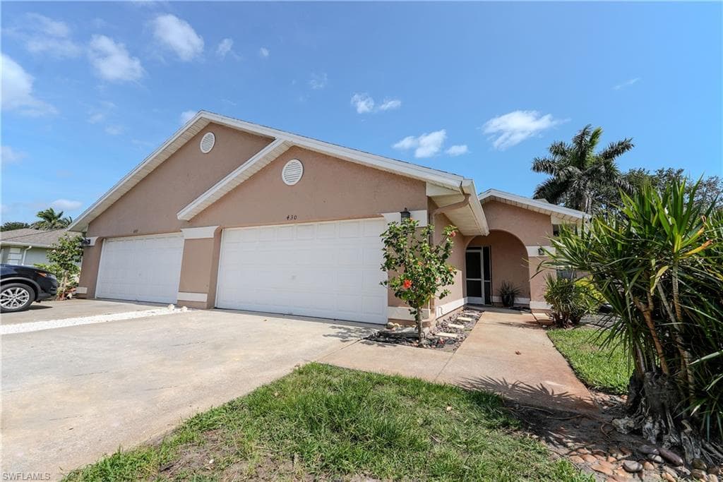 430 Saint Andrews BLVD 6 NAPLES, FL 34113