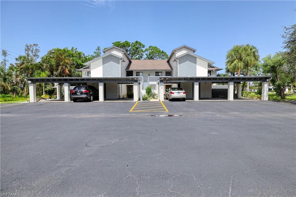 17456 OVERHILL DR DR F FORT MYERS, FL 33908