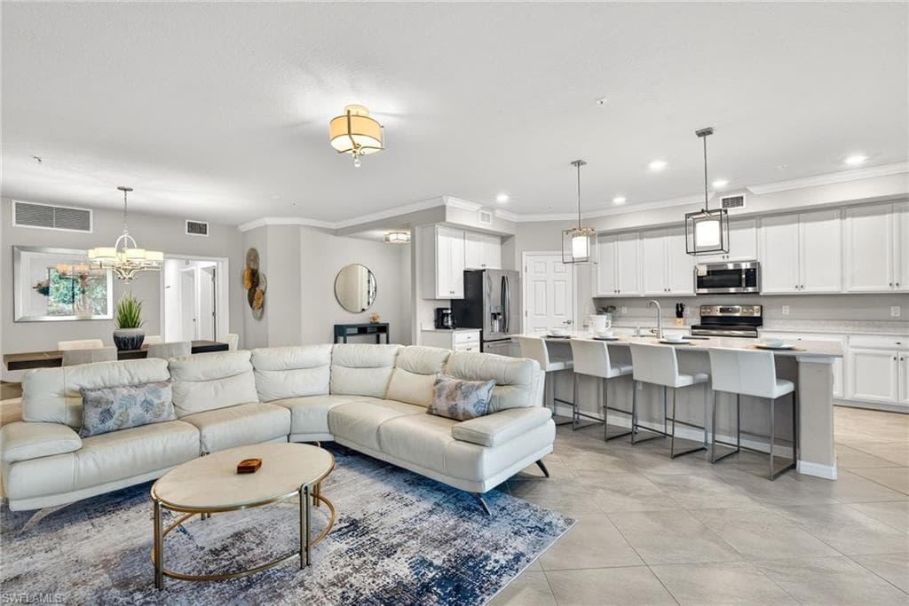 17361 Cherrywood CT 7801 BONITA SPRINGS, FL 34135