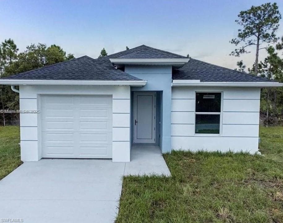 538 BRUE AVE S LEHIGH ACRES, FL 33974