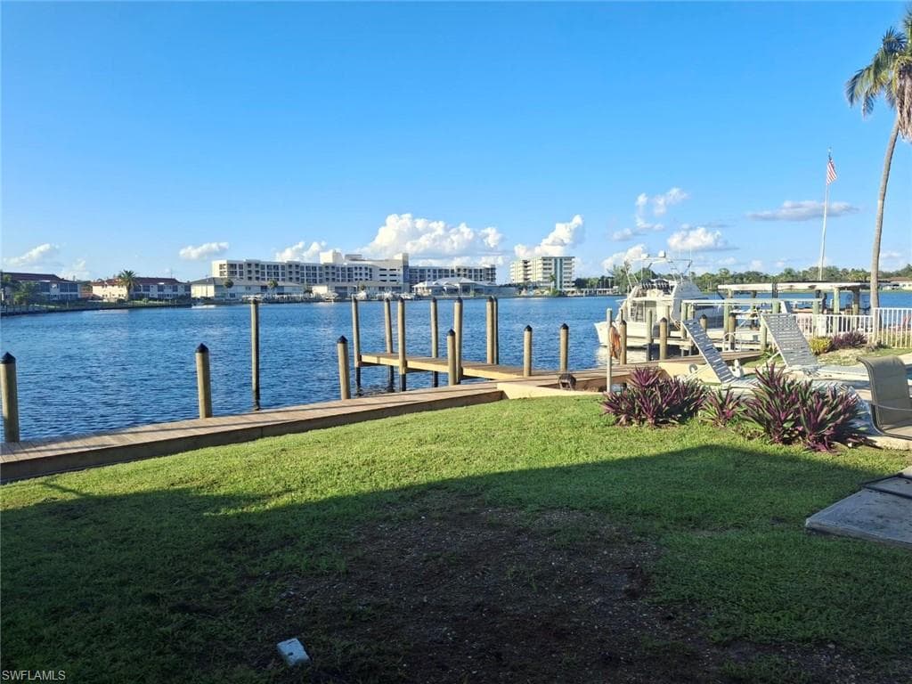 419 Avalon DR CAPE CORAL, FL 33904
