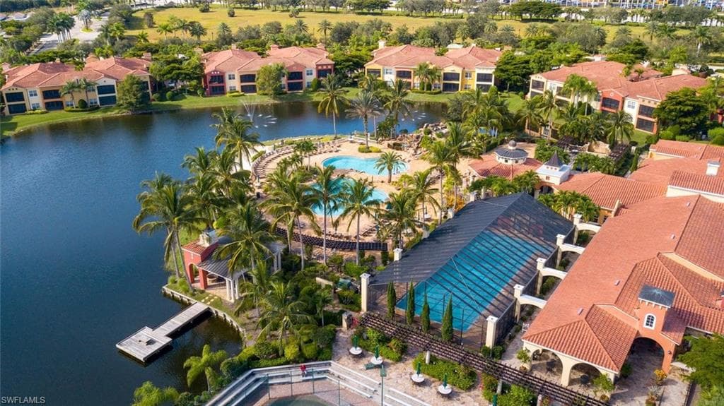 8641 Piazza Del Lago CIR 101 ESTERO, FL 33928