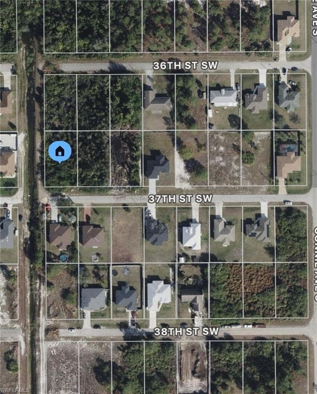 2614 37th ST SW LEHIGH ACRES, FL 33976