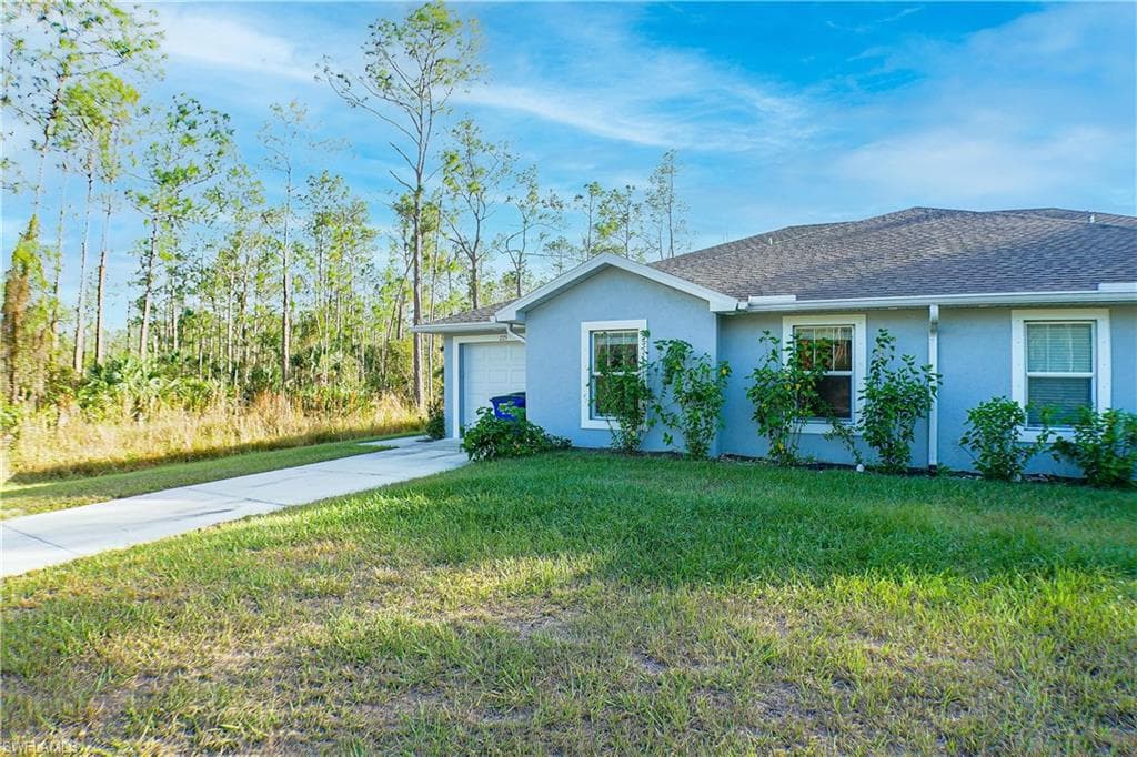 225 rogers ST LEHIGH ACRES, FL 33972