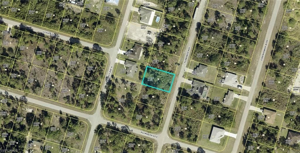 548 Flamingo AVE LEHIGH ACRES, FL 33974