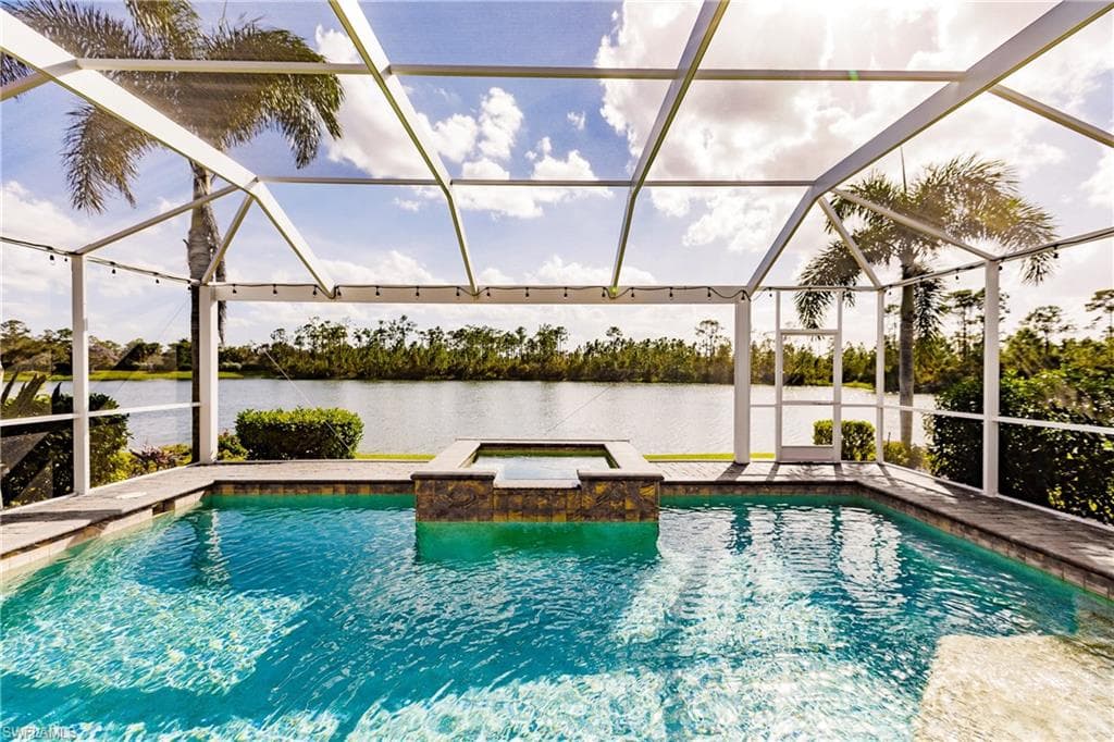 3573 Malagrotta CIR CAPE CORAL, FL 33909