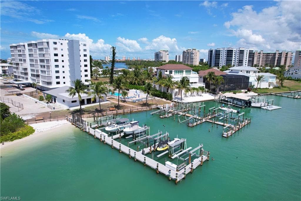 8401 Estero BLVD 203 FORT MYERS BEACH, FL 33931