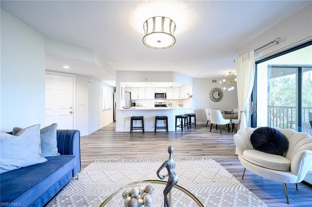586 Beachwalk CIR O-205 NAPLES, FL 34108