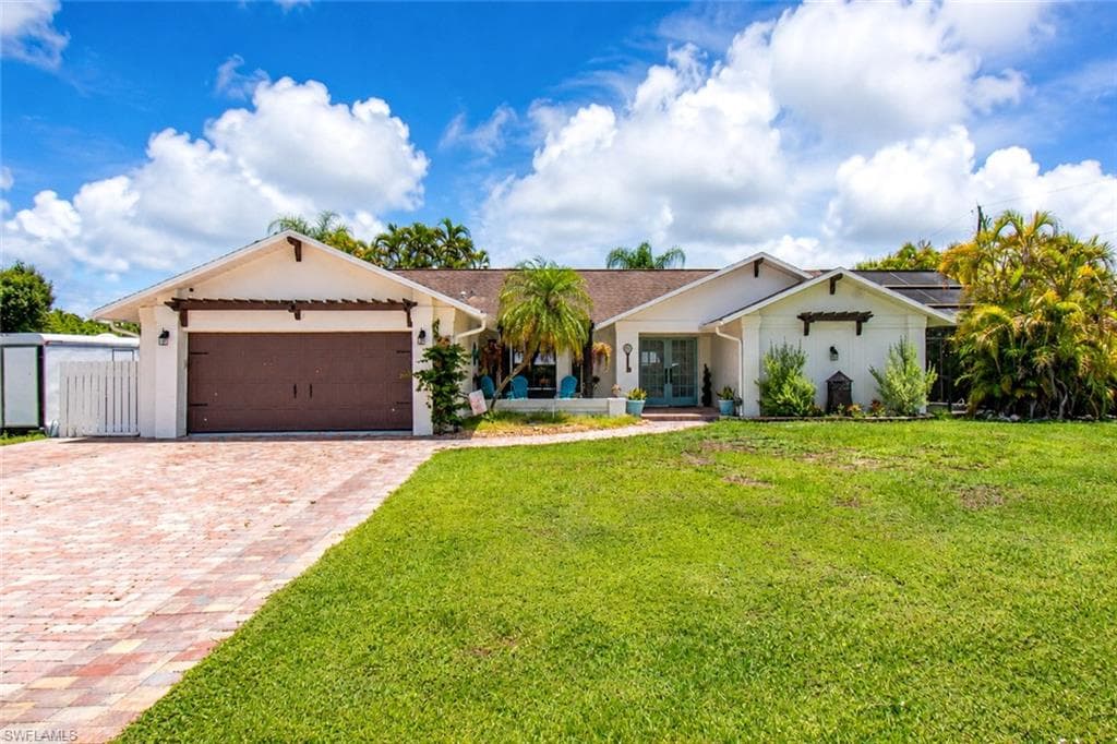 10791 Highland AVE FORT MYERS, FL 33966