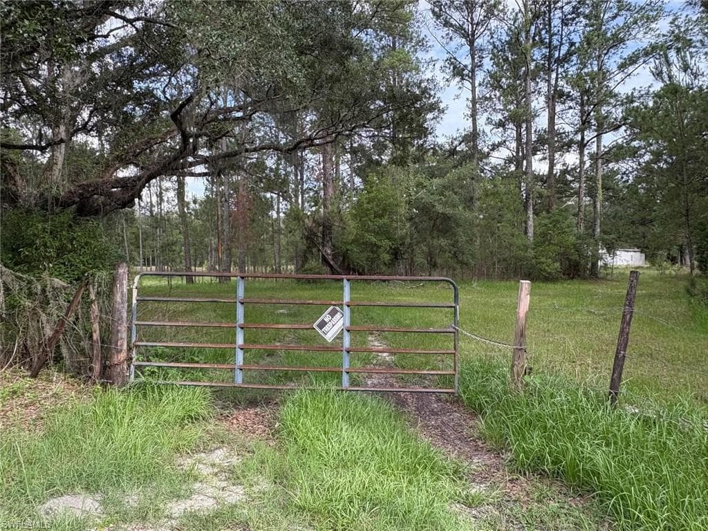 0 XXX Broad ST BROOKSVILLE, FL 34601