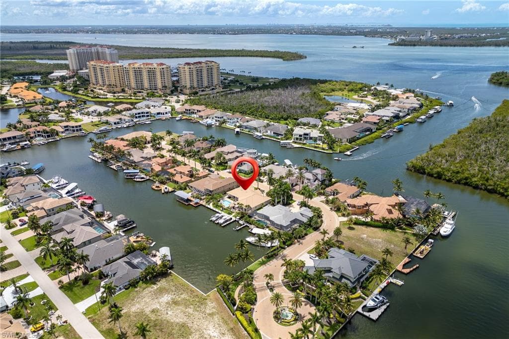 1523 Hermitage LN CAPE CORAL, FL 33914