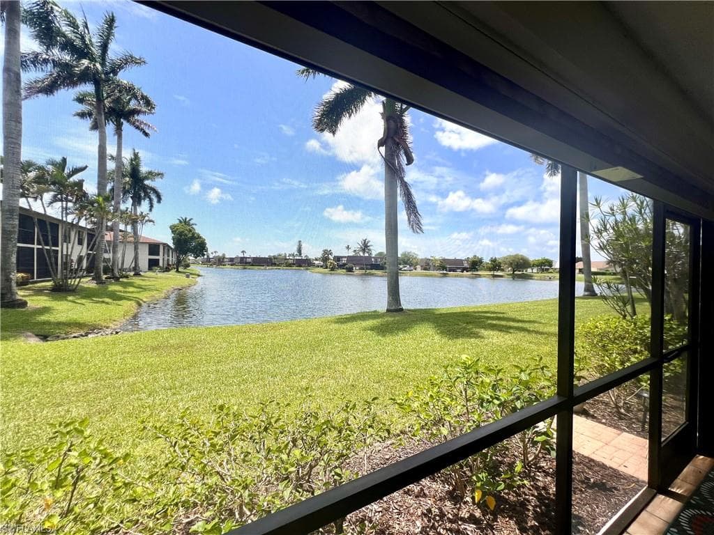 4240 Chantelle DR B103 NAPLES, FL 34112